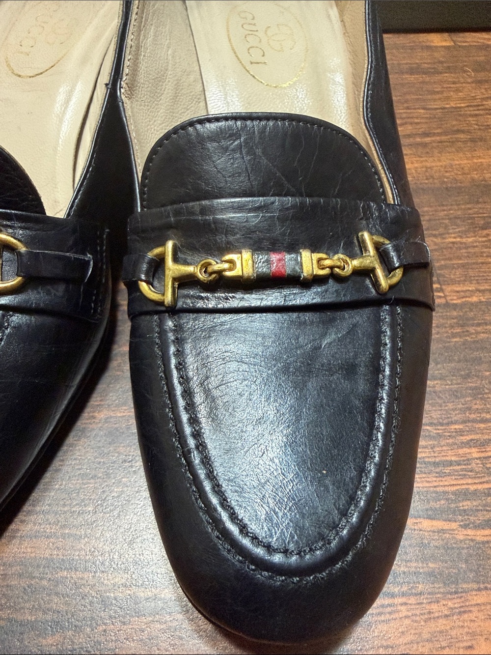 Vintage Gucci Black Leather Horsebit Loafers with Red-Green Stripe - Picture 2 of 8
